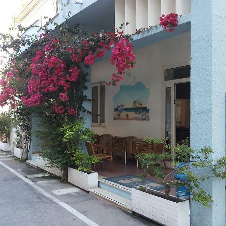 Albergo Lido Silvi Marina Eksteriør billede